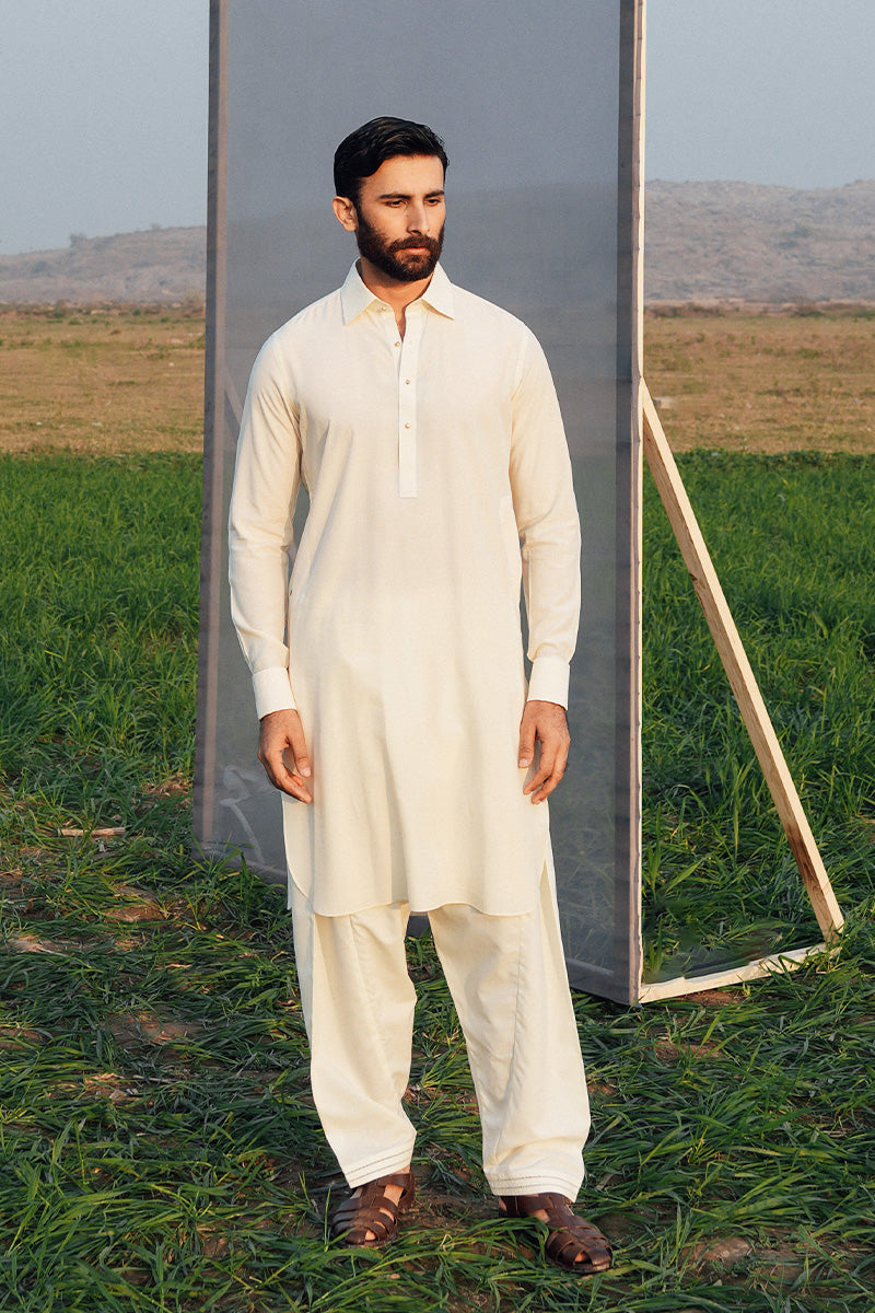 Cream Soft Cotton latha.